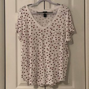 Torrid Kisses Pocket T-Shirt